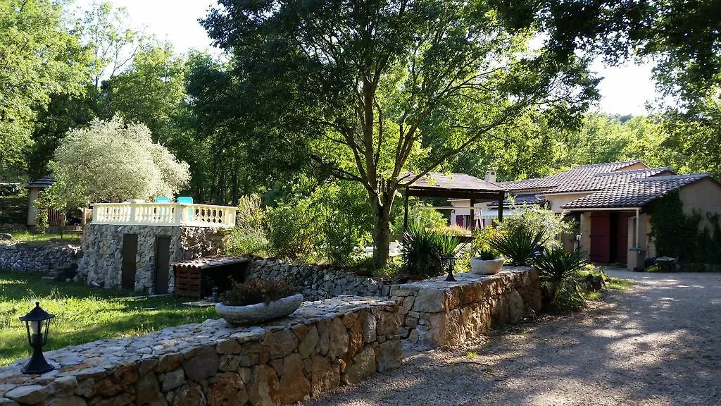 Le Donjon Des Combes Bed & Breakfast Fayence