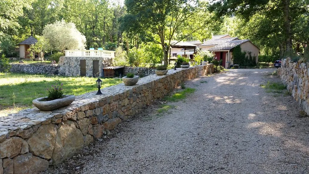 Le Donjon Des Combes Bed & Breakfast Fayence 프랑스